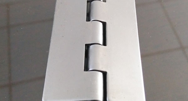專注執(zhí)著,堅(jiān)守創(chuàng)新,提升東莞合頁,東莞鉸鏈,合頁的制造技能、品質(zhì)